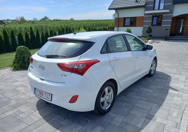 Hyundai I30 cena 39900 przebieg: 77000, rok produkcji 2015 z Wyszogród małe 232